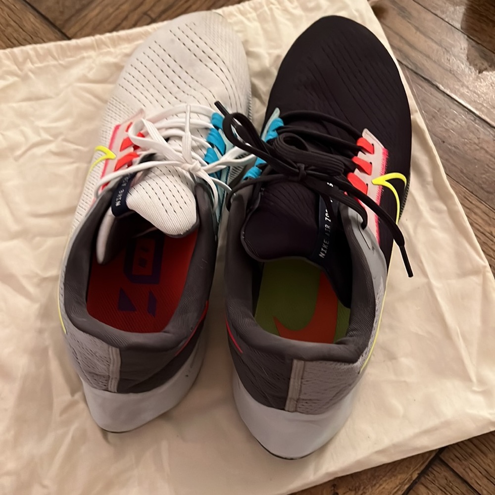 Man/ Excellent condition - Picture 2 of 3